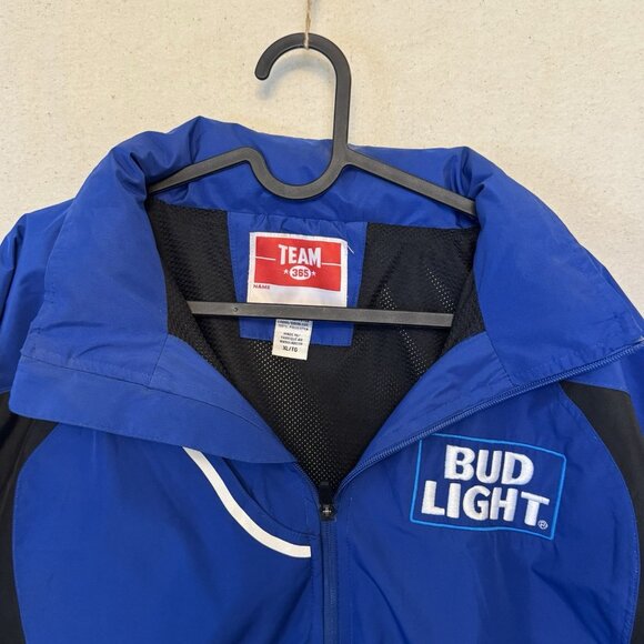 Genuine Budweiser Promotion ~ Bud Light Rain Jacket Windbreaker Hoodie Size XL - Picture 2 of 9